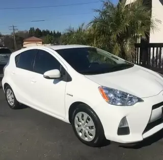 2013 TOYOTA PRIUS C