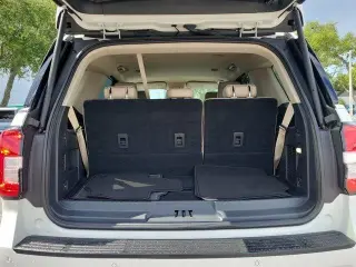 Ford Expedition 2024 4x2 XLT 4 puertas SUV