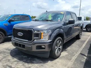 Ford F-150 2020 4x2 XL 4 puertas SuperCrew 5.5 pies. SB