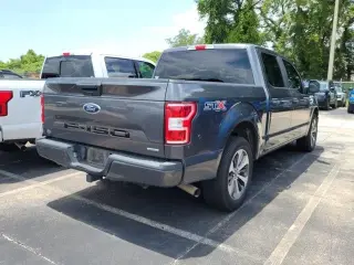 Ford F-150 2020 4x2 XL 4 puertas SuperCrew 5.5 pies. SB