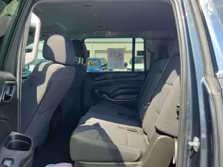 Chevrolet Suburban 2019 4x2 LS 4 puertas SUV