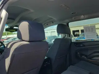 Chevrolet Suburban 2019 4x2 LS 4 puertas SUV