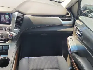 Chevrolet Suburban 2019 4x2 LS 4 puertas SUV