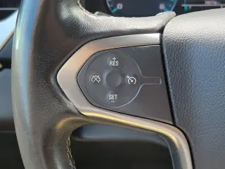 Chevrolet Suburban 2019 4x2 LS 4 puertas SUV