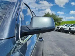 Chevrolet Suburban 2019 4x2 LS 4 puertas SUV