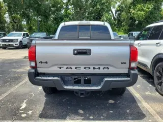 Toyota Tacoma 2023 4x4 TRD Pro 4 puertas Cabina Doble 5.0 pies SB 6M