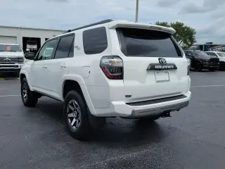 Toyota 4Runner 2023 4x4 TRD Off-Road Premium 4 puertas SUV