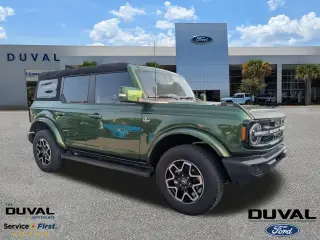 Ford Bronco 2024 4x4 Outer Banks 4 puertas SUV