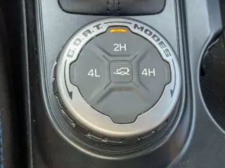 Ford Bronco 2024 4x4 Outer Banks 4 puertas SUV