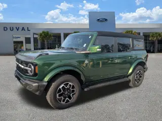Ford Bronco 2024 4x4 Outer Banks 4 puertas SUV