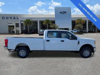 Ford F-350 Super Duty 2022 4x4 King Ranch 4 puertas Cabina Crew 6.8 pies. SB SRW Pickup