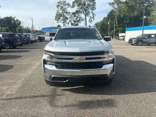 Chevrolet Silverado 1500 Limited 2022 4x4 LT 4 puertas Cabina Crew 5.8 pies. SB con 1LT