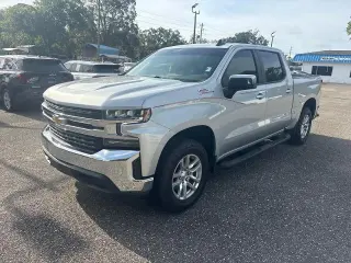 Chevrolet Silverado 1500 Limited 2022 4x4 LT 4 puertas Cabina Crew 5.8 pies. SB con 1LT