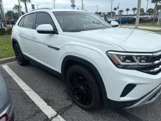 Volkswagen Atlas Cross Sport 2022 AWD V6 SE 4Motion 4 puertas SUV con Tecnología
