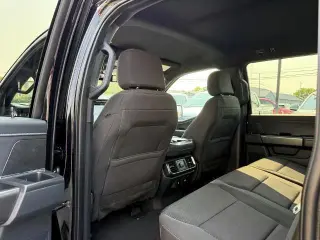 Ford F-150 2023 4x4 XLT 4 puertas SuperCrew 5.5 pies. SB