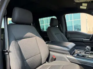 Ford F-150 2023 4x4 XLT 4 puertas SuperCrew 5.5 pies. SB