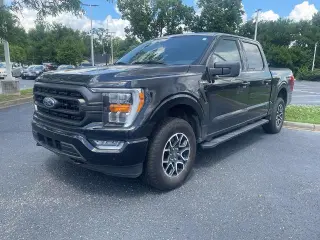 Ford F-150 2023 4x4 XLT 4 puertas SuperCrew 5.5 pies. SB