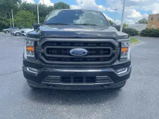 Ford F-150 2023 4x4 XLT 4 puertas SuperCrew 5.5 pies. SB