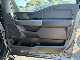 Ford F-150 2023 4x4 XLT 4dr SuperCrew 5.5 ft. SB