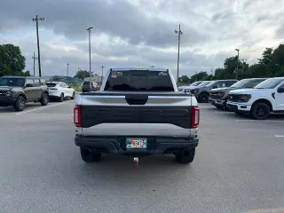 Ford F-150 2018 4x4 Raptor 4 puertas SuperCrew 5.5 pies. SB
