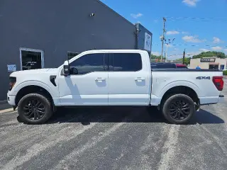 Ford F-150 2024 4x4 XLT 4 puertas SuperCrew 6.5 pies. SB