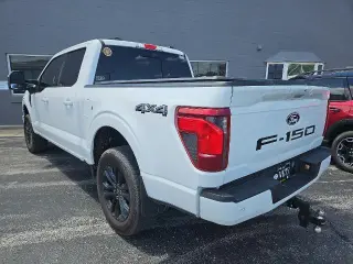 Ford F-150 2024 4x4 XLT 4 puertas SuperCrew 6.5 pies. SB