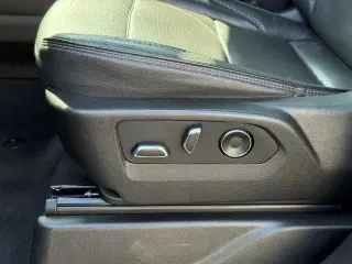 GMC Yukon 2021 4x4 Denali 4 puertas SUV
