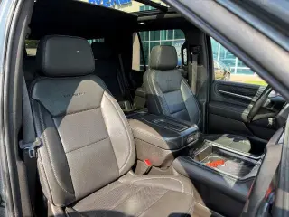 GMC Yukon 2021 4x4 Denali 4 puertas SUV