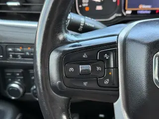 GMC Yukon 2021 4x4 Denali 4 puertas SUV