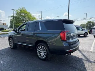GMC Yukon 2021 4x4 Denali 4 puertas SUV