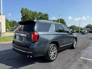 GMC Yukon 2021 4x4 Denali 4 puertas SUV