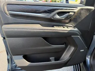 GMC Yukon 2021 4x4 Denali 4 puertas SUV