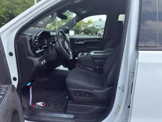 GMC Sierra 1500 2022 4x4 Elevation 4 puertas Double Cab 6.6 pies. SB