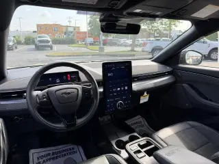 Ford Mustang Mach-E 2025 AWD GT 4 puertas SUV