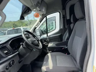 Ford Transit 2024 AWD 250 3dr LWB Techo Medio Furgón de Carga