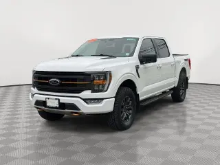 Ford F-150 2023 4x4 Tremor 4 puertas SuperCrew 5.5 pies. SB