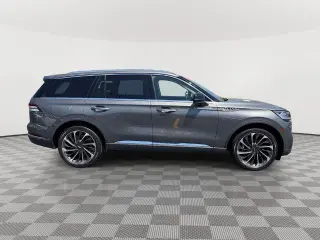 Lincoln Aviator 2023 AWD Reserve 4 puertas SUV