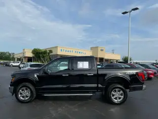Ford F-150 2025 4x4 XLT 4 puertas SuperCrew 6.5 pies. Caja corta