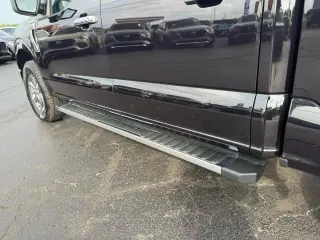 Ford F-150 2025 4x4 XLT 4 puertas SuperCrew 6.5 pies. Caja corta