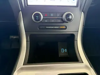 Ford Edge 2024 AWD SEL 4 puertas SUV