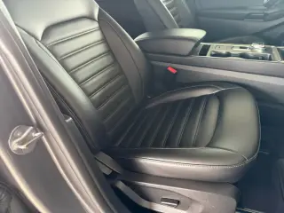 Ford Edge 2024 AWD SEL 4 puertas SUV