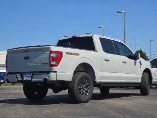 Ford F-150 2023 4x4 Tremor 4 puertas SuperCrew 5.5 pies SB