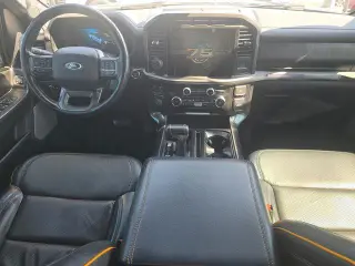 Ford F-150 2023 4x4 Tremor 4 puertas SuperCrew 5.5 pies SB