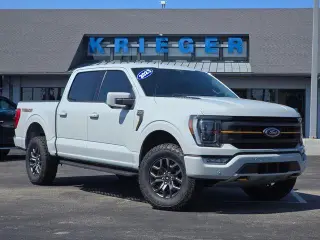 Ford F-150 2023 4x4 Tremor 4 puertas SuperCrew 5.5 pies SB