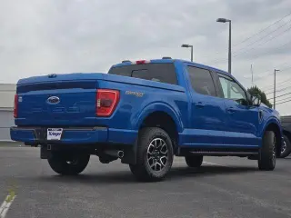 Ford F-150 2021 4x4 XLT 4 puertas SuperCrew 6.5 pies. SB