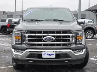 Ford F-150 2023 4x4 Lariat 4 puertas SuperCrew 5.5 pies. SB