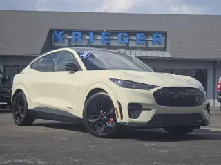 Ford Mustang Mach-E 2025 AWD GT 4 puertas SUV