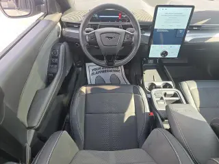 Ford Mustang Mach-E 2025 AWD GT 4 puertas SUV
