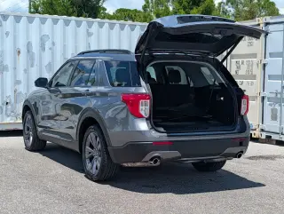 Ford Explorer 2022 XLT 4 puertas SUV