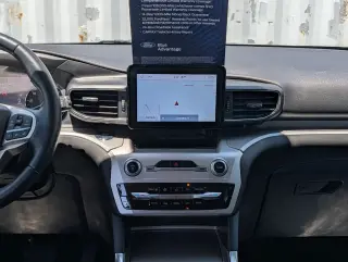 Ford Explorer 2022 XLT 4 puertas SUV